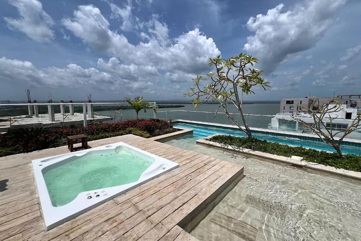 Modern Cielo Mar Terrace-pool-jacuzzi Close To The Apartamento