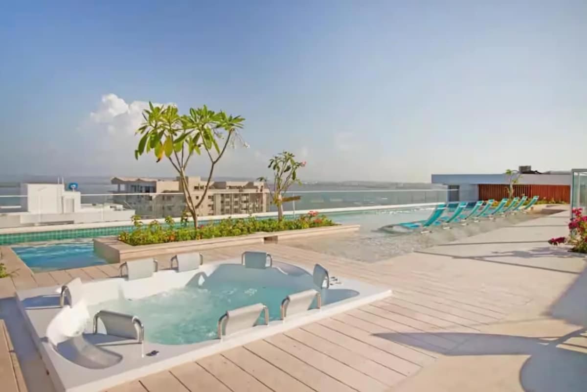 Modern Cielo Mar Terrace-pool-jacuzzi Close To The Cartagena
